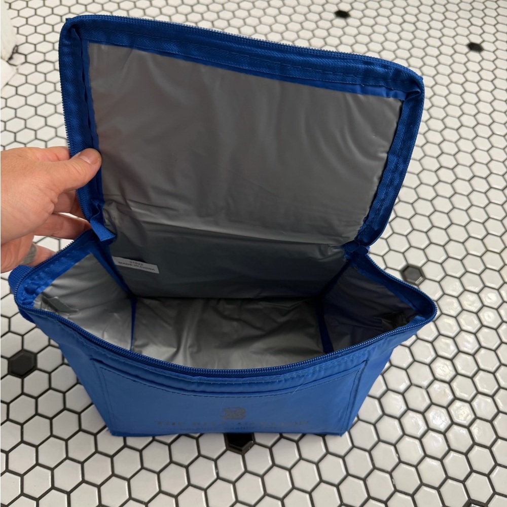 Ritz Carlton Orlando Insulated Lunch Bag with strap